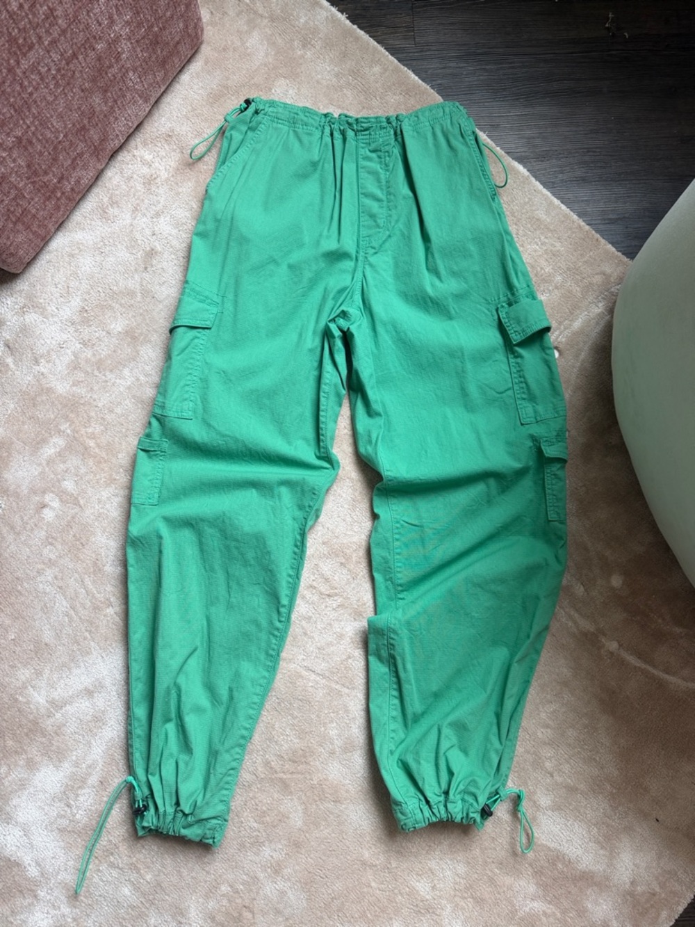 SO Women's Bright Green Cargo Joggers